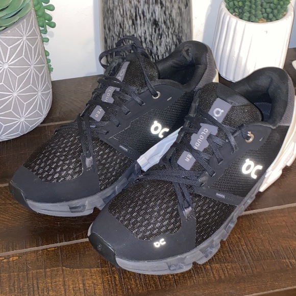 On Cloud Women’s Black, Gray & White Running Athletic Shoes Size 10.5 / Mens 9 - Picture 16 of 16